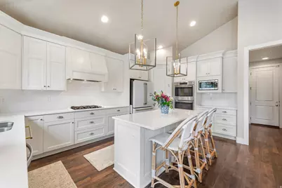 626 W Parkview Dr, Lehi, UT 84043 - Photo 14