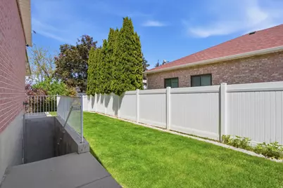 4684 W Sunny Meadow Dr S, South Jordan, UT 84095 - Photo 40
