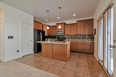 12708 S City Heights Dr, Riverton, UT 84065 - Photo 6