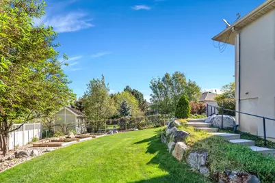 10475 N Canterbury Dr, Highland, UT 84003 - Photo 58