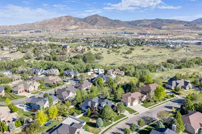 10475 N Canterbury Dr, Highland, UT 84003 - Photo 70