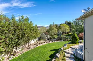 10475 N Canterbury Dr, Highland, UT 84003 - Photo 46