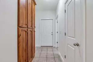 10475 N Canterbury Dr, Highland, UT 84003 - Photo 22