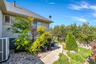 10475 N Canterbury Dr, Highland, UT 84003 - Photo 52