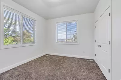 10475 N Canterbury Dr, Highland, UT 84003 - Photo 28