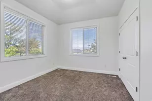 10475 N Canterbury Dr, Highland, UT 84003 - Photo 28