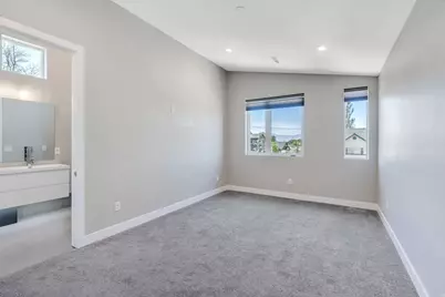 7045 S 300 E, Midvale, UT 84047 - Photo 14