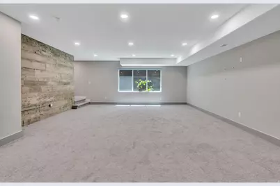 7045 S 300 E, Midvale, UT 84047 - Photo 24
