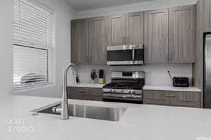 960 Heritage Dr, Santa Clara, UT 84765 - Photo 10