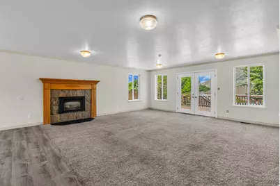 1035 E Hillcrest Dr, Springville, UT 84663 - Photo 4