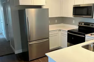 1023 N Sawtooth Way N, Lehi, UT 84048 - Photo 2