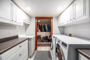 992 S 1300 E, Salt Lake City, UT 84105 - Photo 28