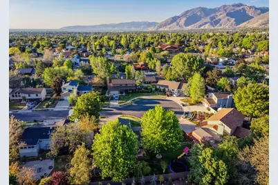 2098 E 10140 S, Sandy, UT 84092 - Photo 48