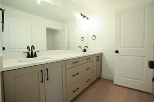 1249 S 780 E, Hyrum, UT 84319 - Photo 38