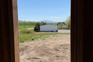 1249 S 780 E, Hyrum, UT 84319 - Photo 6