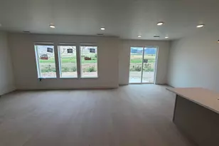 1249 S 780 E, Hyrum, UT 84319 - Photo 16