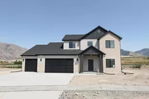 1249 S 780 E, Hyrum, UT 84319 - Photo 1