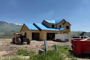 1249 S 780 E, Hyrum, UT 84319 - Photo 2