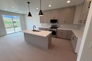 1249 S 780 E, Hyrum, UT 84319 - Photo 2