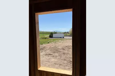 1249 S 780 E, Hyrum, UT 84319 - Photo 18