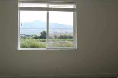 1249 S 780 E, Hyrum, UT 84319 - Photo 38
