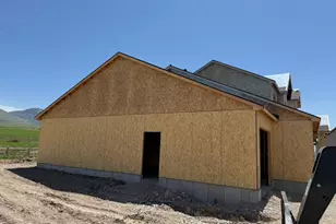 1249 S 780 E, Hyrum, UT 84319 - Photo 6