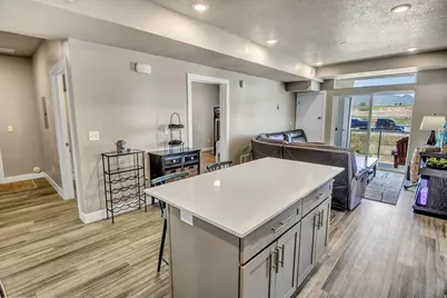 2101 N Main St #306, Sunset, UT 84015 - Photo 4