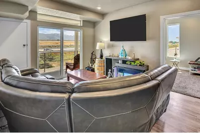 2101 N Main St #306, Sunset, UT 84015 - Photo 8