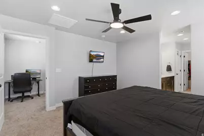 2054 W Lydia Ln S, Syracuse, UT 84075 - Photo 16