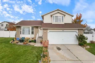 5352 W Cassatt Circle, Kearns, UT 84118 - Photo 2