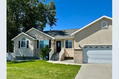 799 E Main St, Grantsville, UT 84029 - Photo 1