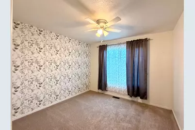 799 E Main St, Grantsville, UT 84029 - Photo 12