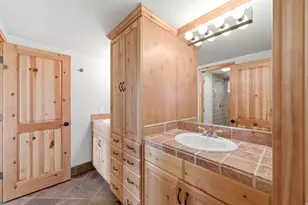 8 Altawood Dr S, Sandy, UT 84092 - Photo 66