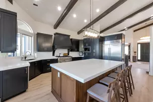 513 E Southfork Dr, Draper, UT 84020 - Photo 4