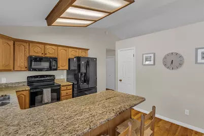 1433 N 1250 E, Lehi, UT 84043 - Photo 10