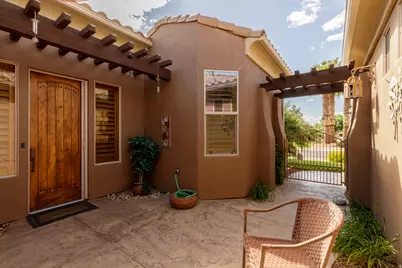595 S Pinebrook Ln, Saint George, UT 84770 - Photo 4