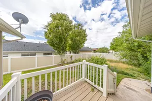 2297 Joni Dr, Layton, UT 84040 - Photo 36