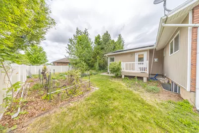 2297 Joni Dr, Layton, UT 84040 - Photo 34