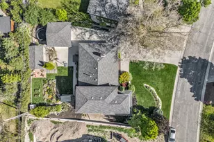 4179 S Holloway Dr, Holladay, UT 84124 - Photo 40