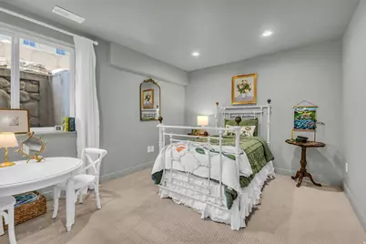 4179 S Holloway Dr, Holladay, UT 84124 - Photo 32