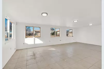 2054 W Mark St, Layton, UT 84041 - Photo 12