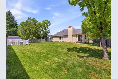 2601 W Bridle Oak Dr, South Jordan, UT 84095 - Photo 36