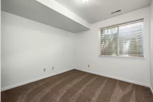 2601 W Bridle Oak Dr, South Jordan, UT 84095 - Photo 22