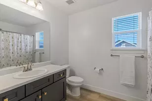 4904 N Mount Nebo Dr, Eagle Mountain, UT 84005 - Photo 28