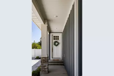 1662 E Hopkins Ln, Salt Lake City, UT 84108 - Photo 2
