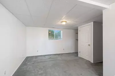 4246 S 6530 W, West Valley, UT 84128 - Photo 18