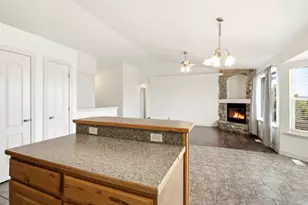 7103 S Sorrento Way, West Jordan, UT 84081 - Photo 12