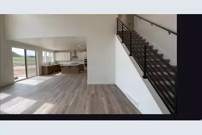 14 W 590 N #19, Salem, UT 84653 - Photo 2