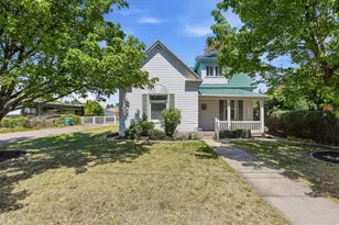 205 E 4800 S, Murray, UT 84107 - Photo 1
