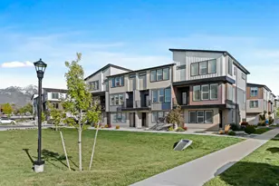 8307 S Durham St, Sandy, UT 84070 - Photo 2